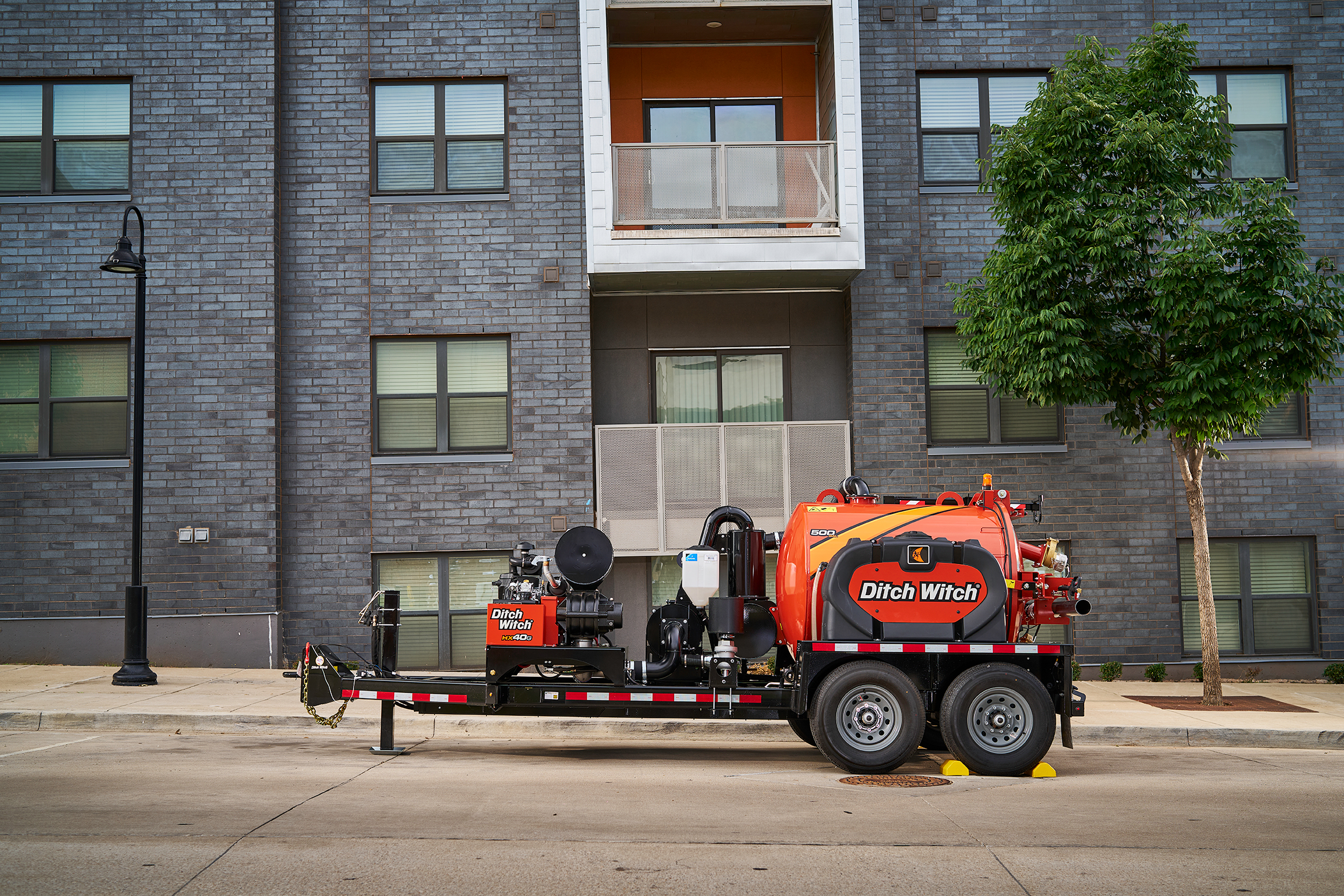 New Ditch Witch HX40G Vacuum Excavator at Papé DitchWitch West