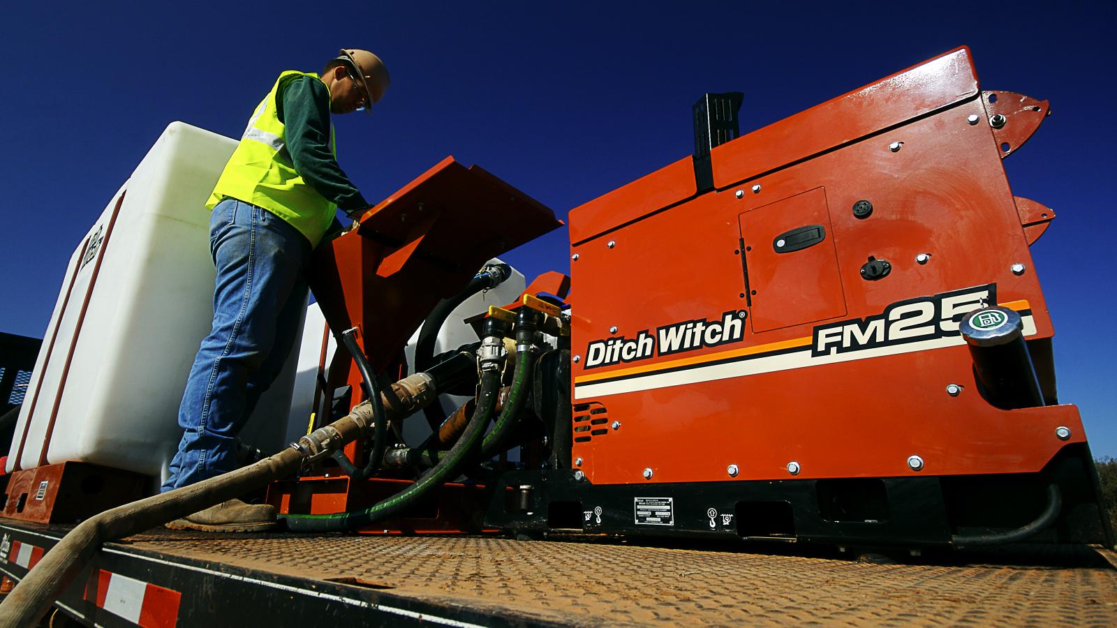 New Ditch Witch FM25X Fluid Management at Papé DitchWitch West