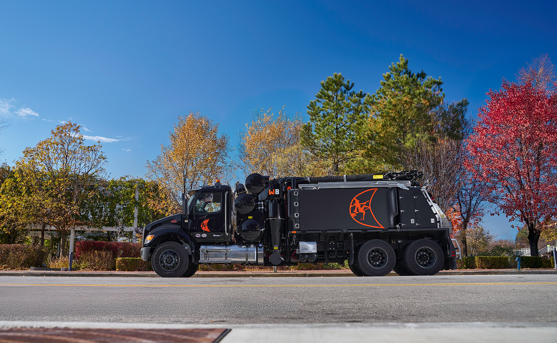 New Ditch Witch W8 at Papé DitchWitch West
