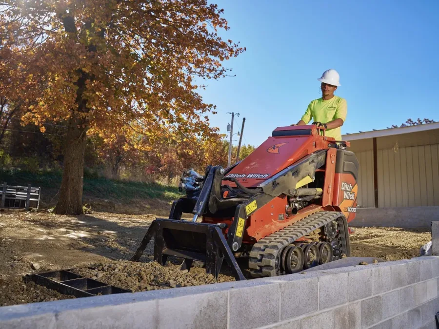 New  SK1000 MINI SKID STEER at Papé DitchWitch West